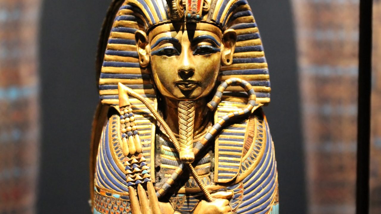The Glittering Treasures of Tutankhamen, the Golden Pharaoh