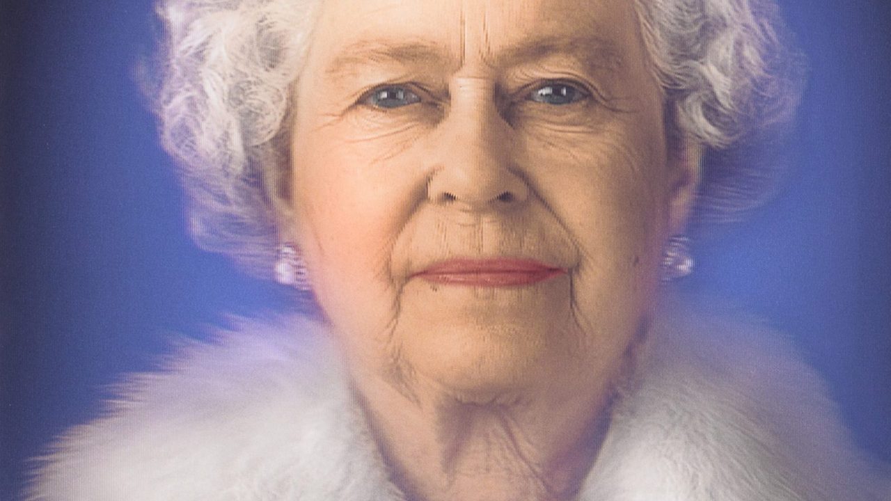 Chris Levine’s Final Tribute to Queen Elizabeth II